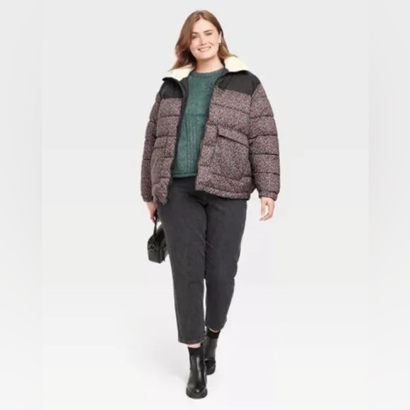 Universal Thread Goods Co. Brand Women’s Plus Size XXL Puffer Jacket Floral NWOT - Picture 3 of 8